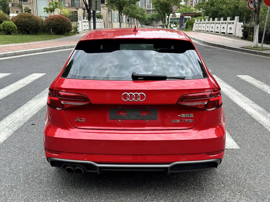 Audi A3 2017 — фото 5