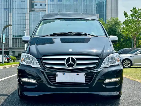 Mercedes-Benz Vito 2013