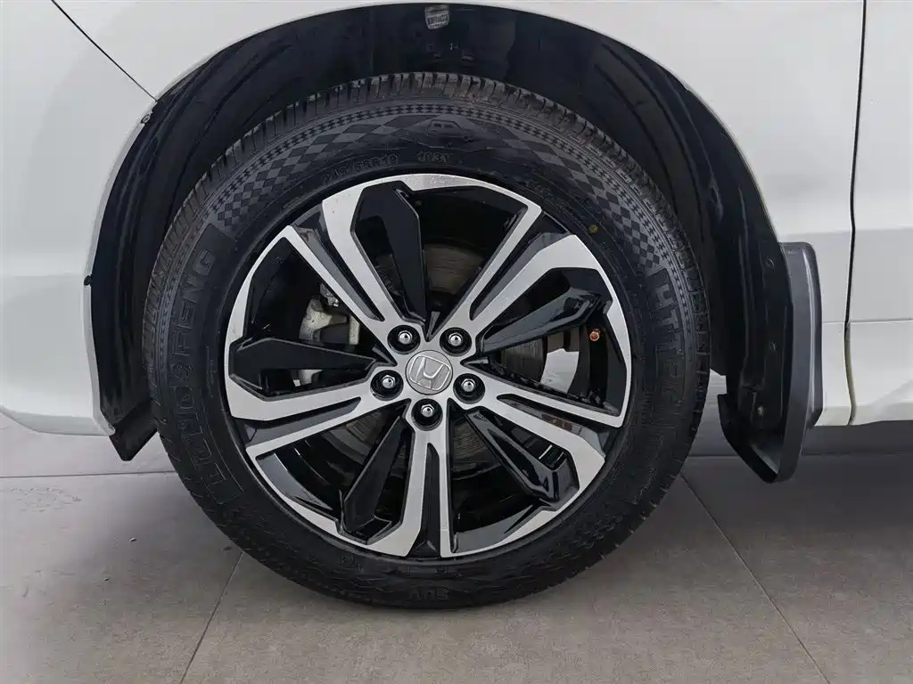 Honda UR-V 2018 — фото 17