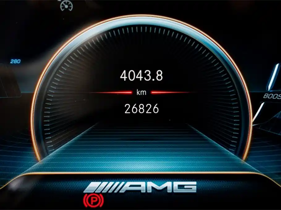 Mercedes-Benz GLB AMG 2023 — фото 19