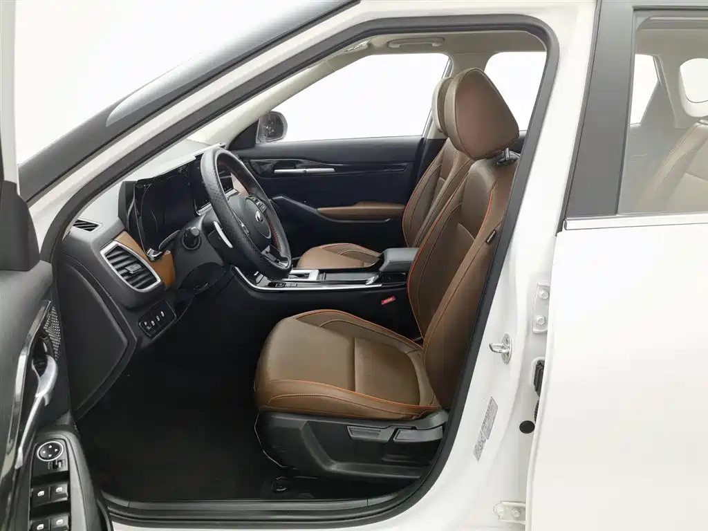 Kia KX3 2020 — фото 10