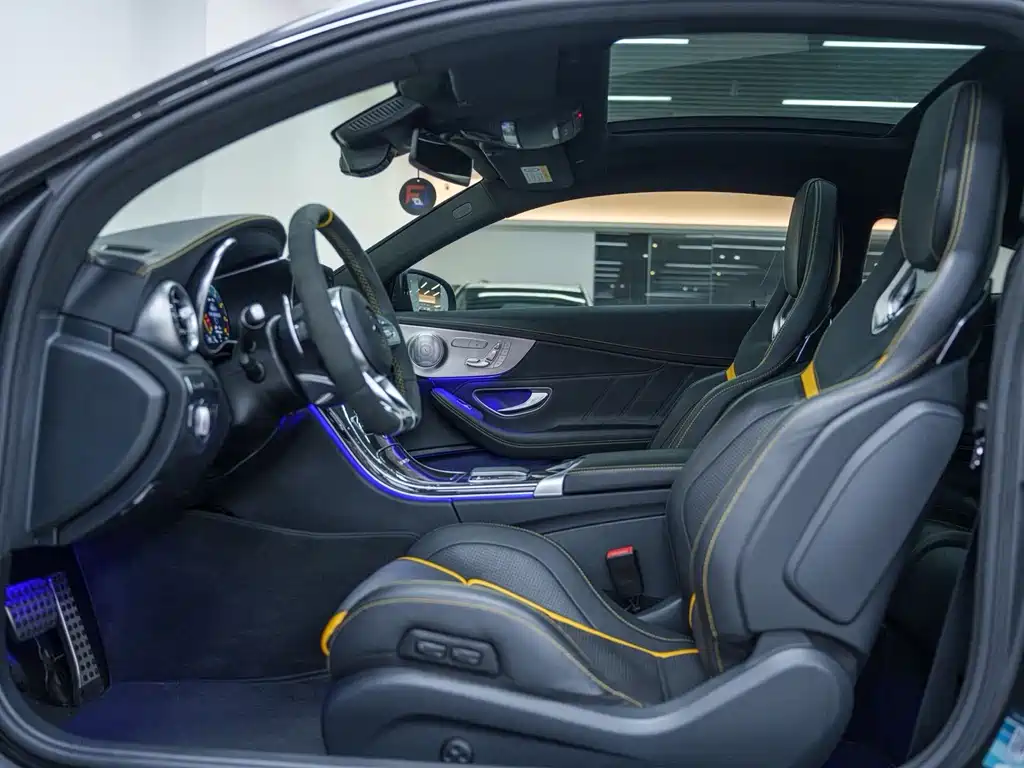 Mercedes-Benz C-Class AMG 2021 — фото 10