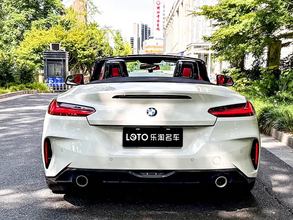 BMW Z4 2023 — фото 5