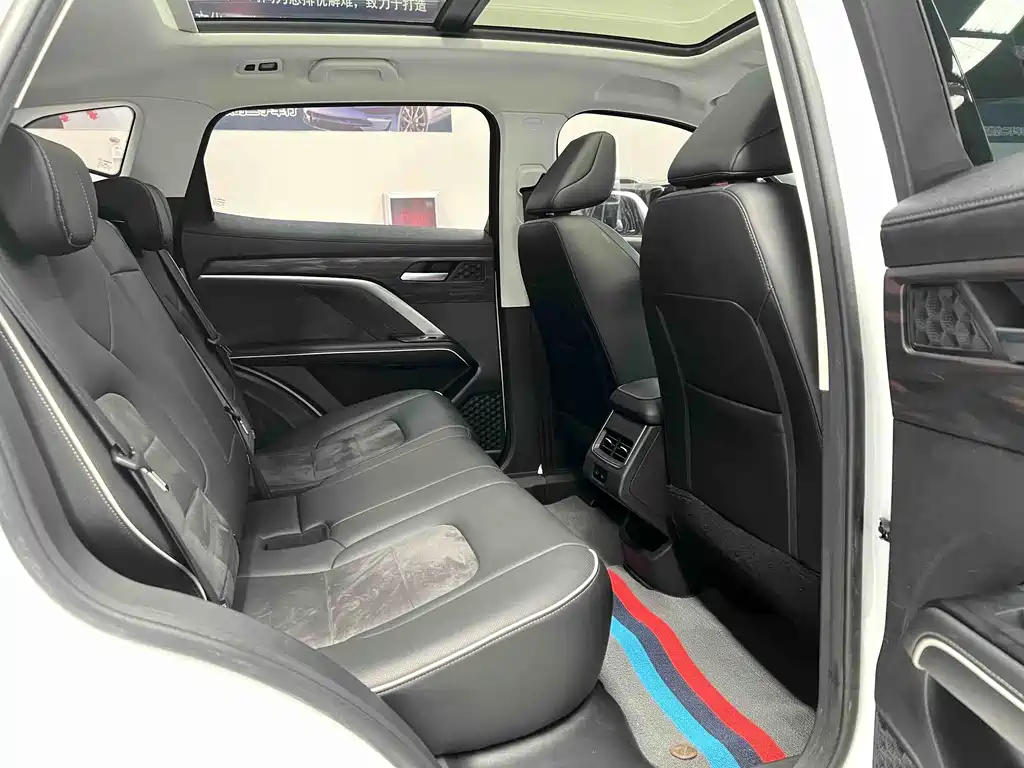 Haval H6 2023 — фото 13