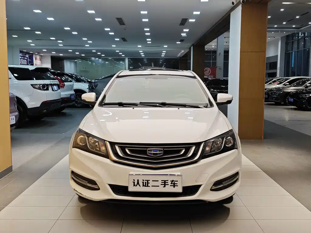Geely Emgrand 2017 — фото 3