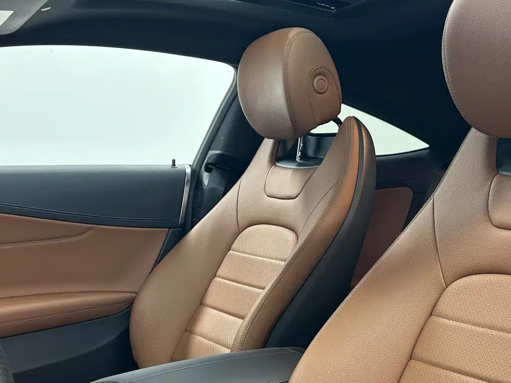 Mercedes-Benz C-Class 2020 — фото 7