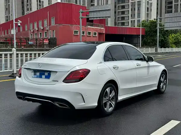 Mercedes-Benz C-Class 2019