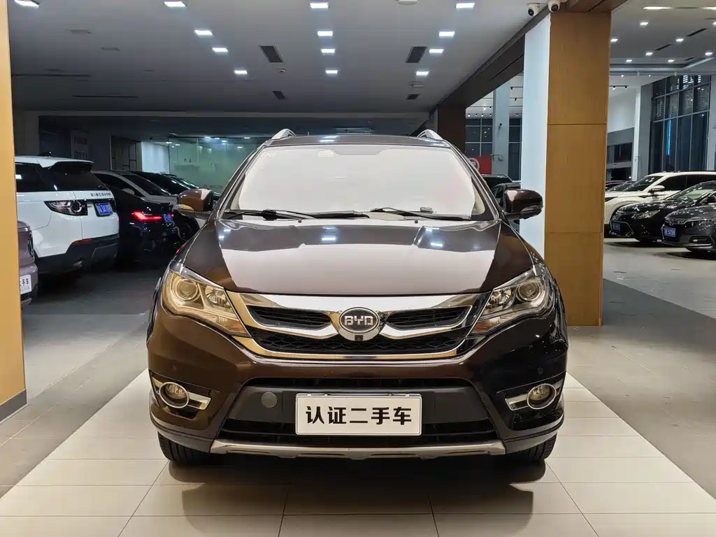 BYD S7 2015 — фото 3