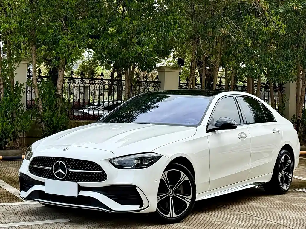 Mercedes-Benz C-Class 2022 — фото 1