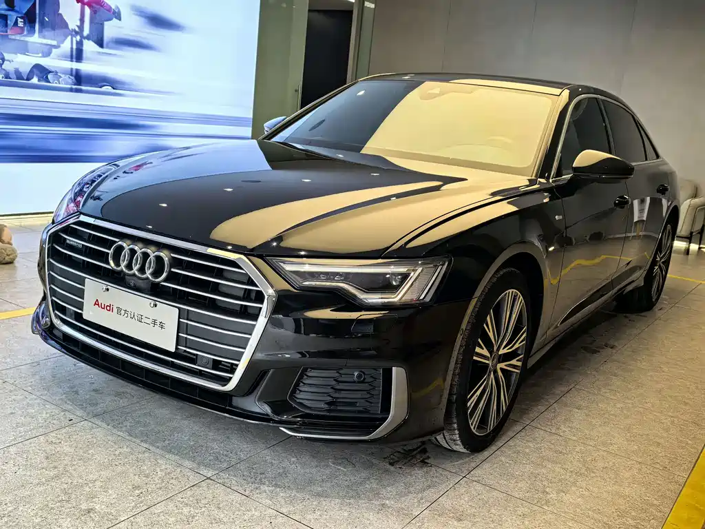 Audi A6L 2022 — фото 1