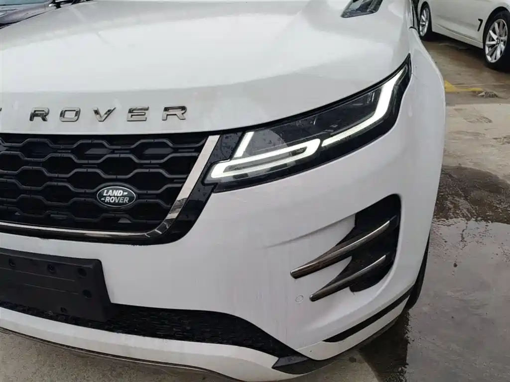Land Rover Evoque 2022 — фото 24