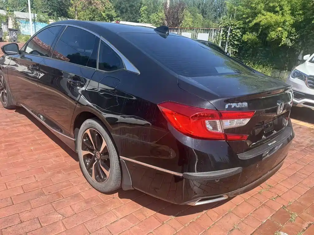 Honda Accord 2021 — фото 3