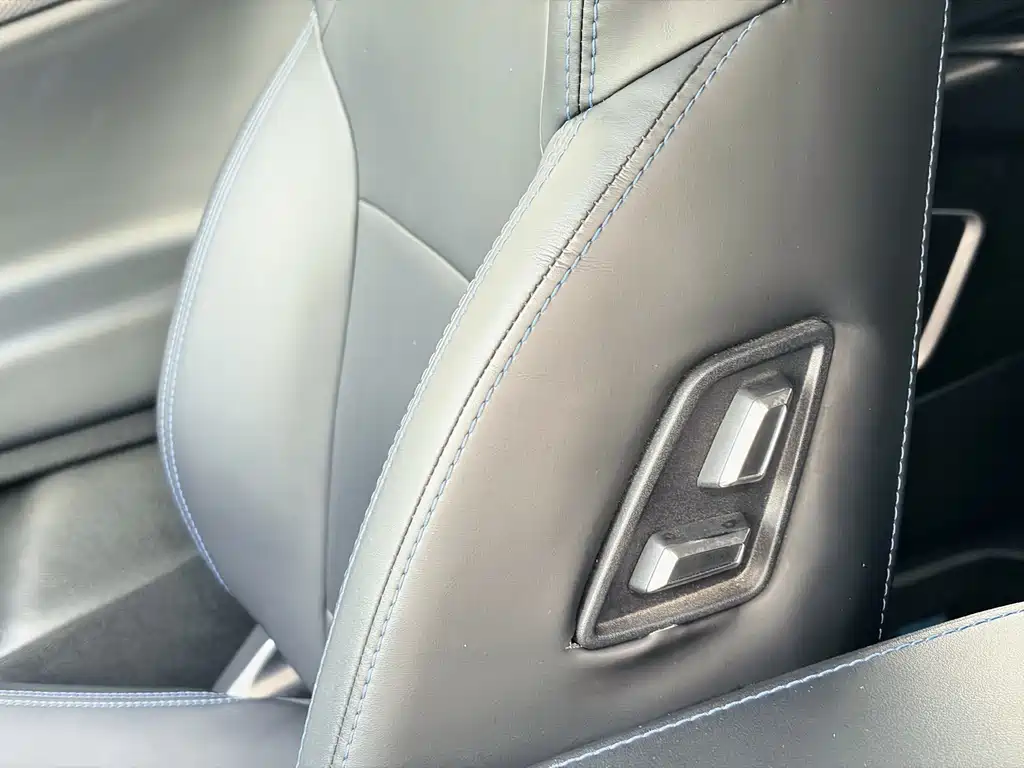 Geely New Energy 2021 — фото 13