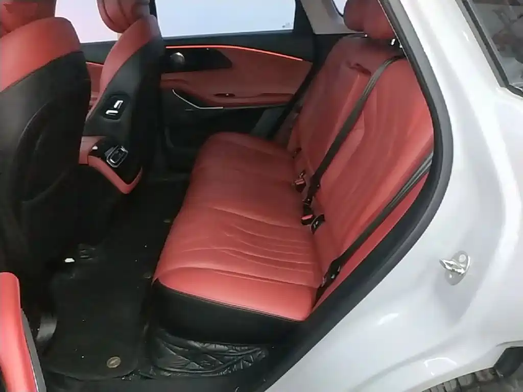 Exeed Yaoguang 2023 — фото 17