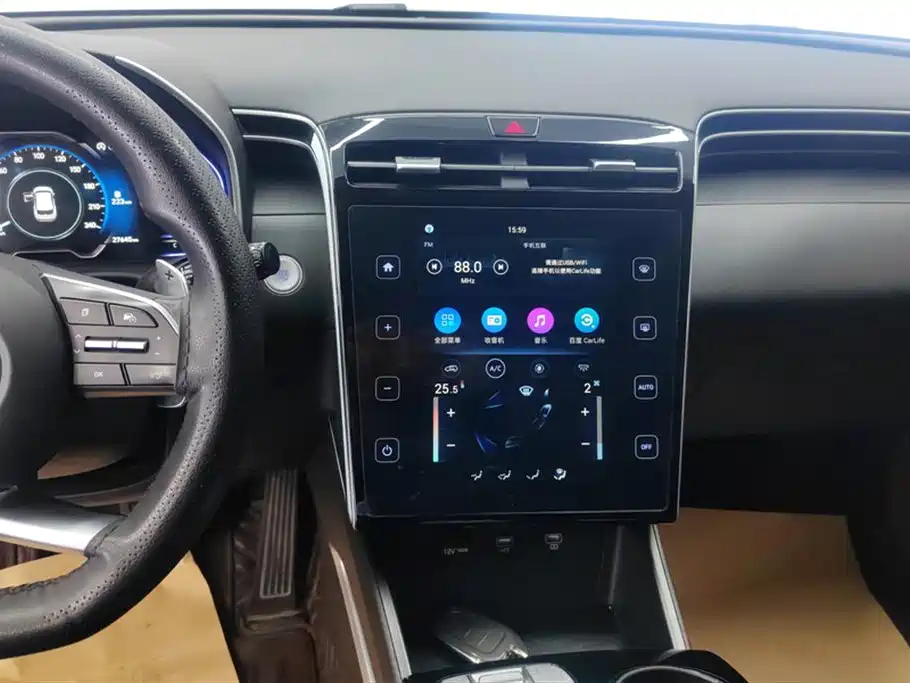 Hyundai Tucson 2023 — фото 13