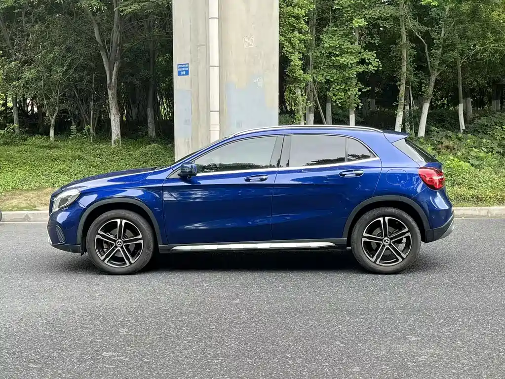 Mercedes-Benz GLA 2018 — фото 2