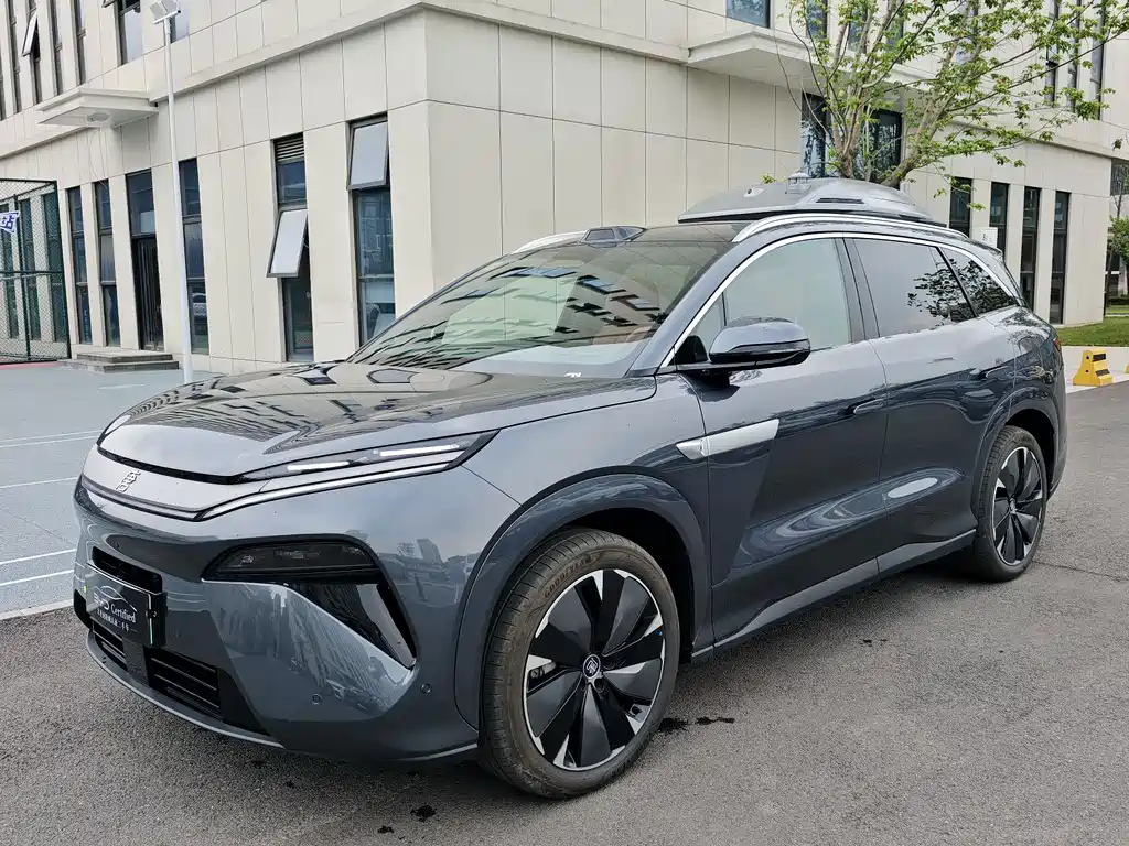 BYD Tang L 2026