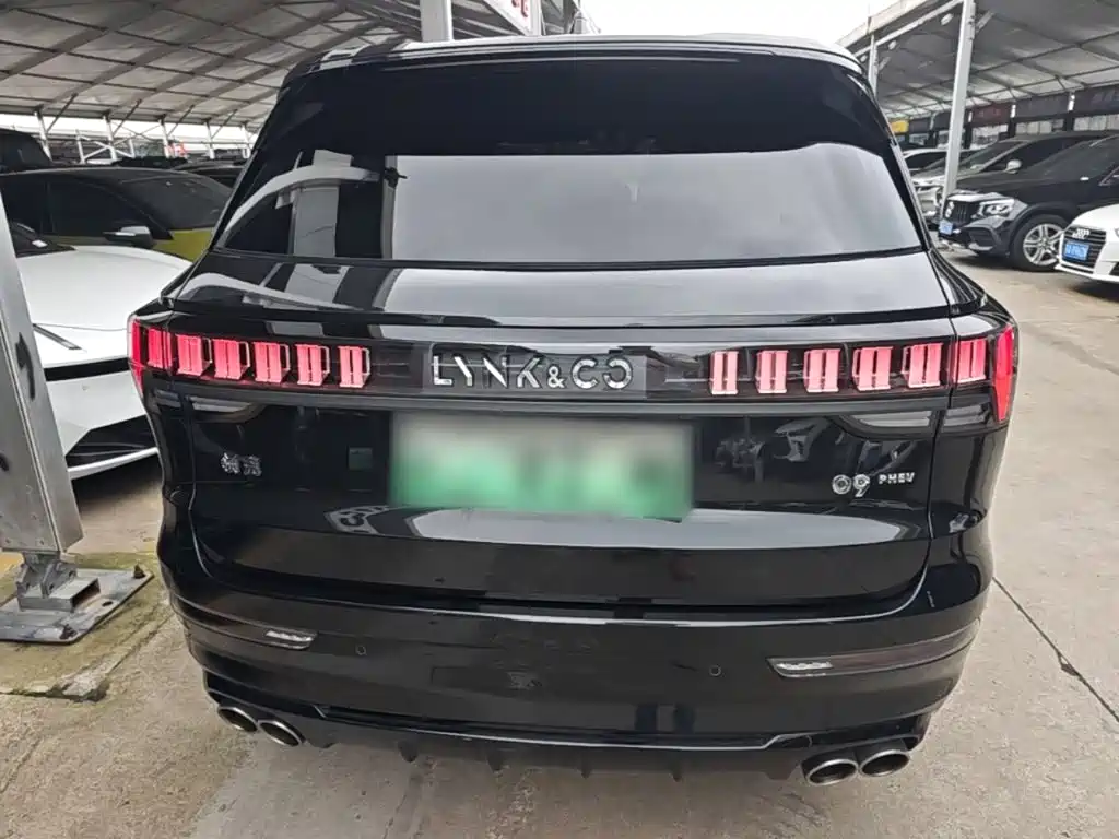 Lynk & Co 09 EM-P 2022