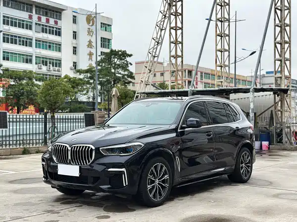 BMW X5 2022