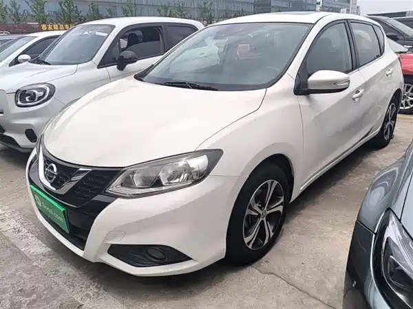 Nissan Tiida 2016