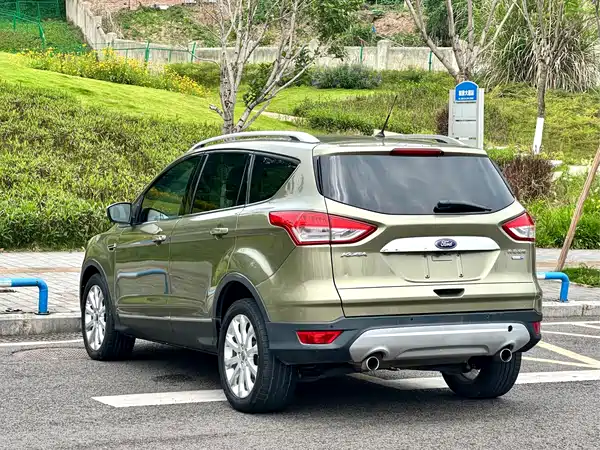 Ford Kuga 2013