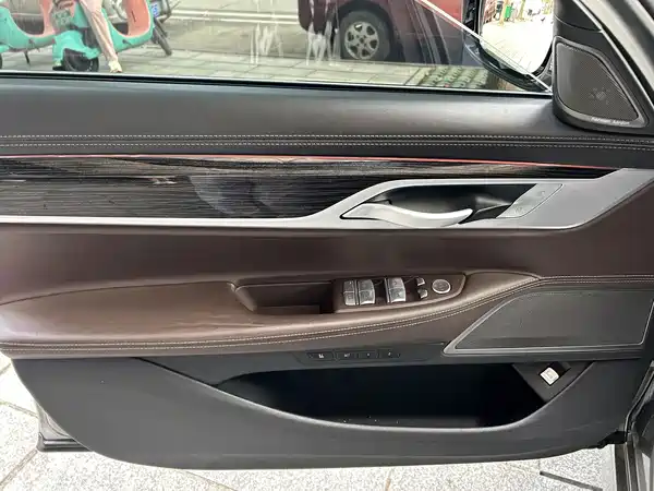 BMW 7 Series 2022