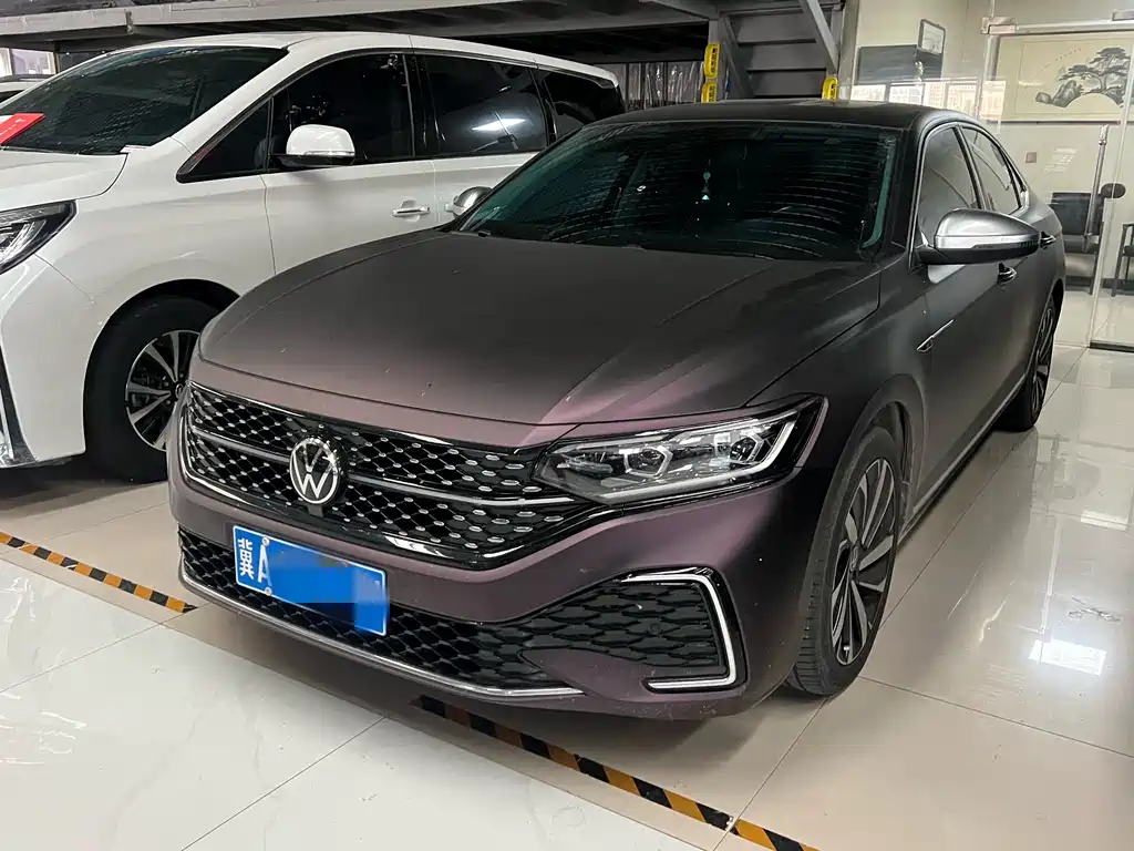 Volkswagen Passat 2022