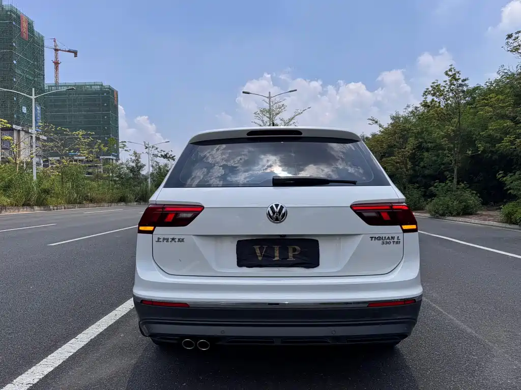 Volkswagen Tiguan L 2019