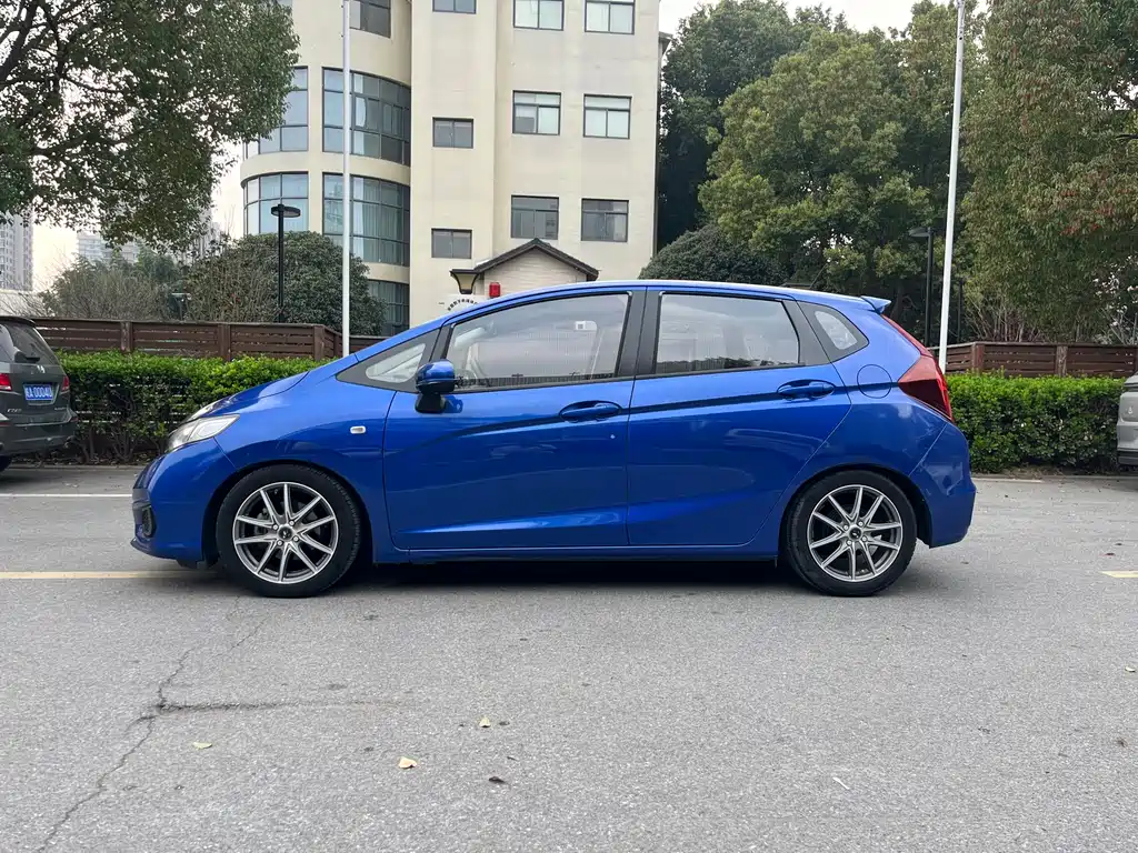 Honda Fit 2019 — фото 4
