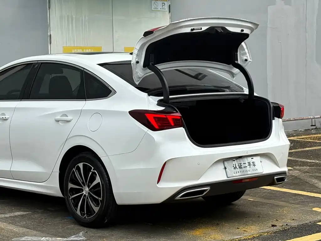 Changan Escape 2023 — фото 11
