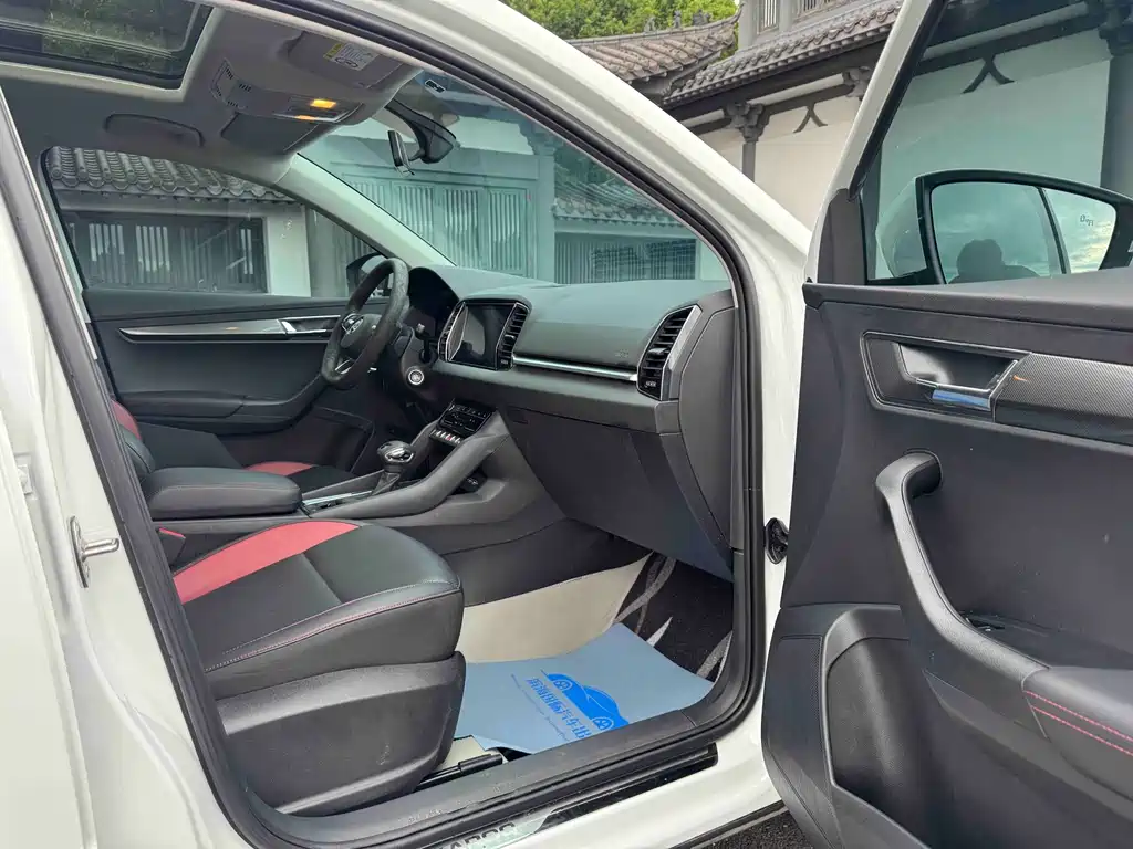 Skoda Korok 2023 — фото 10