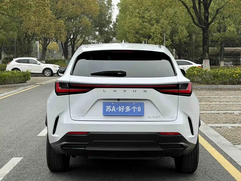 Lexus NX 2022 — фото 5