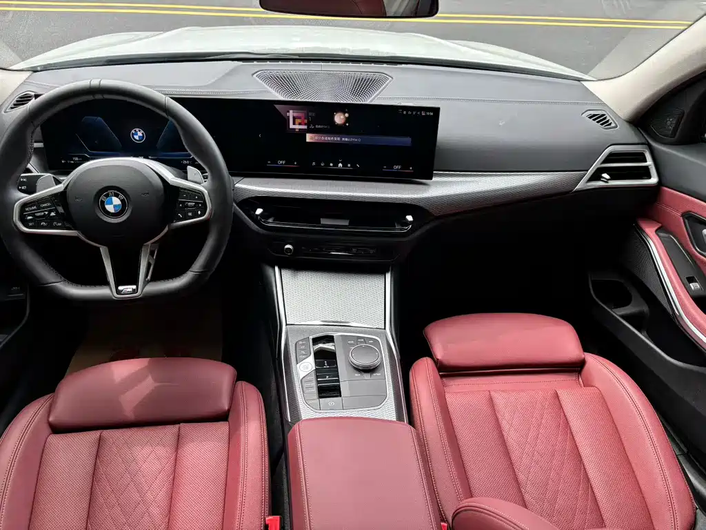 BMW 3 Series 2025