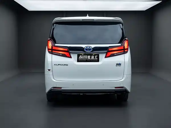 Toyota Alphard 2021