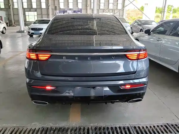 Geely Xingrui 2022