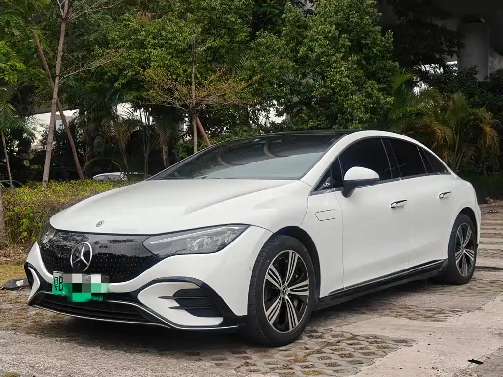 Mercedes-Benz EQE 2023
