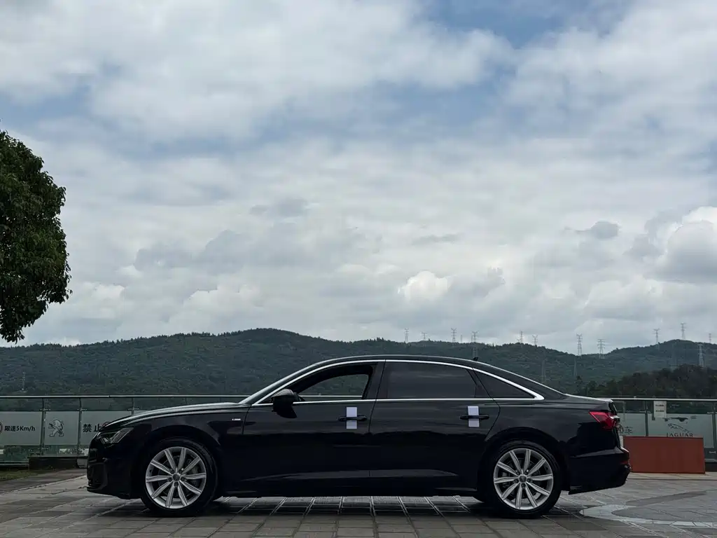 Audi A6L 2021 — фото 10