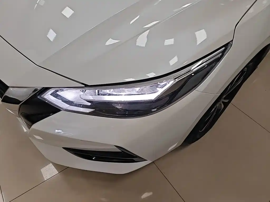 Nissan Sylphy 2020 — фото 24