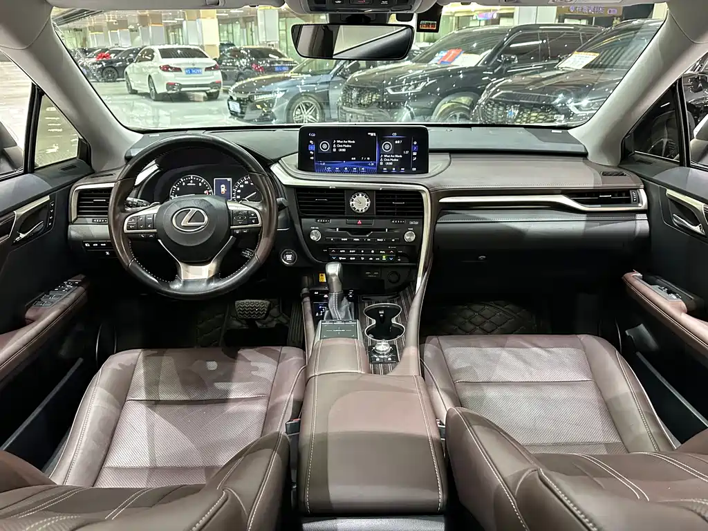 Lexus RX 2022 — фото 14