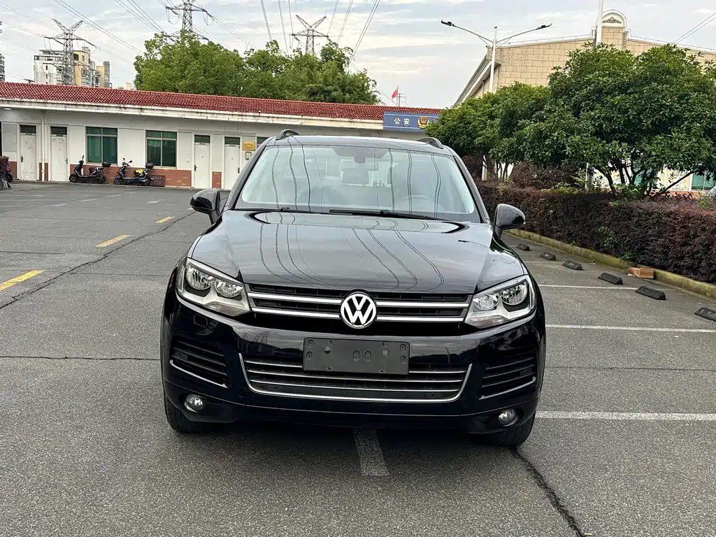 Volkswagen Touareg 2014