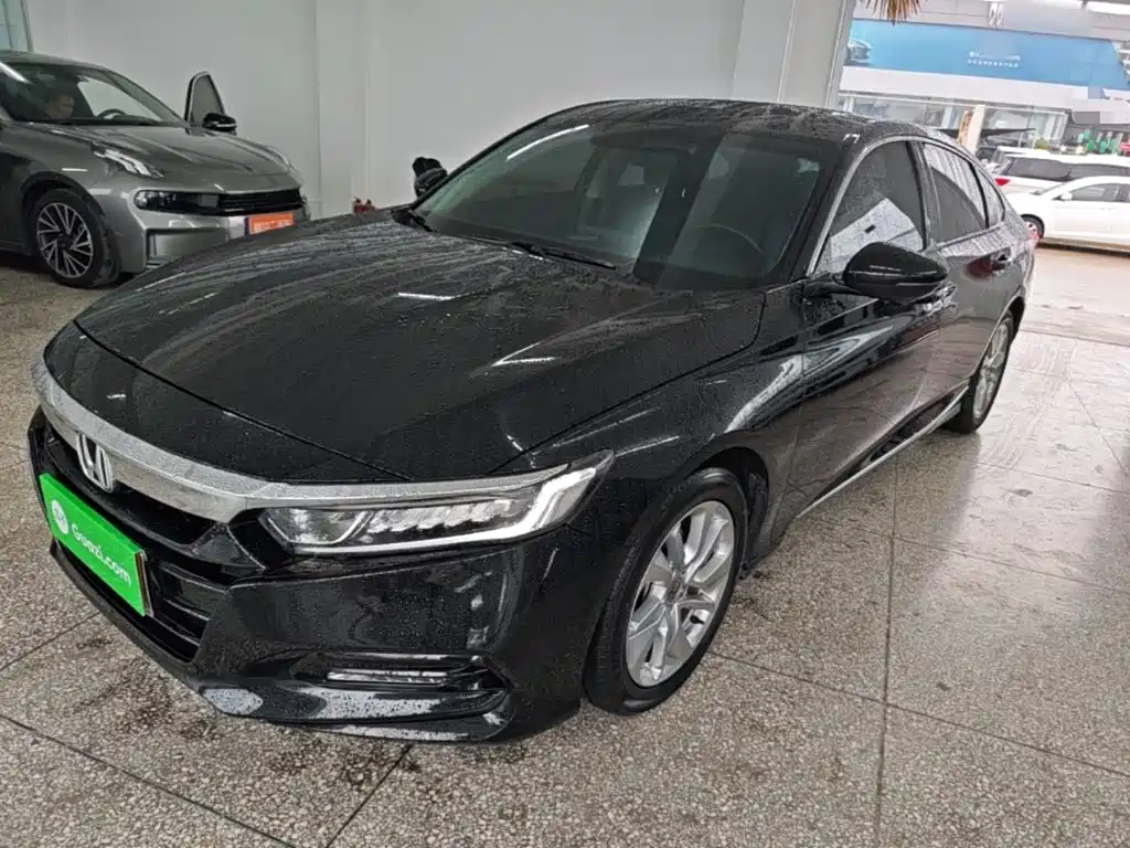 Honda Accord 2019 — фото 1