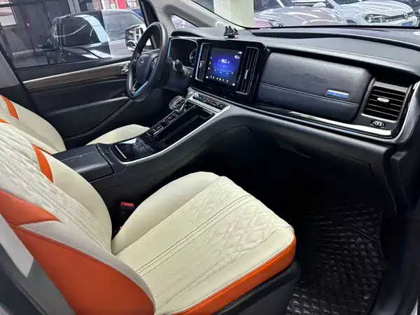 GAC Trumpchi M8 2023