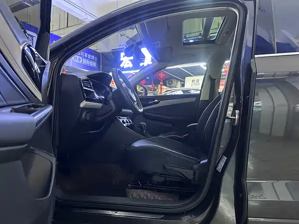 Jetta VS5 2022