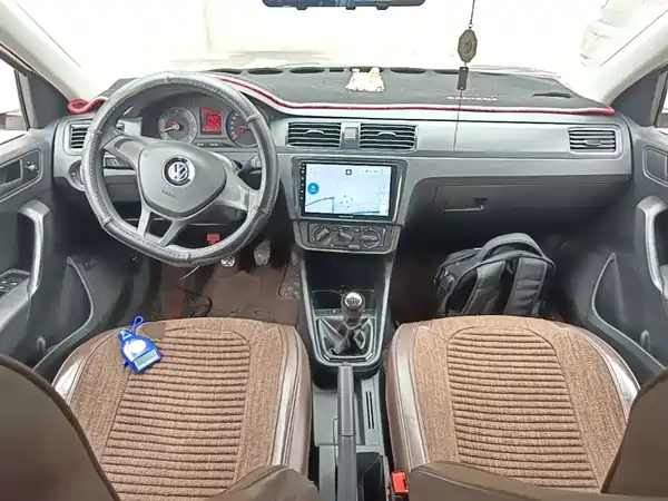 Volkswagen Santana 2021