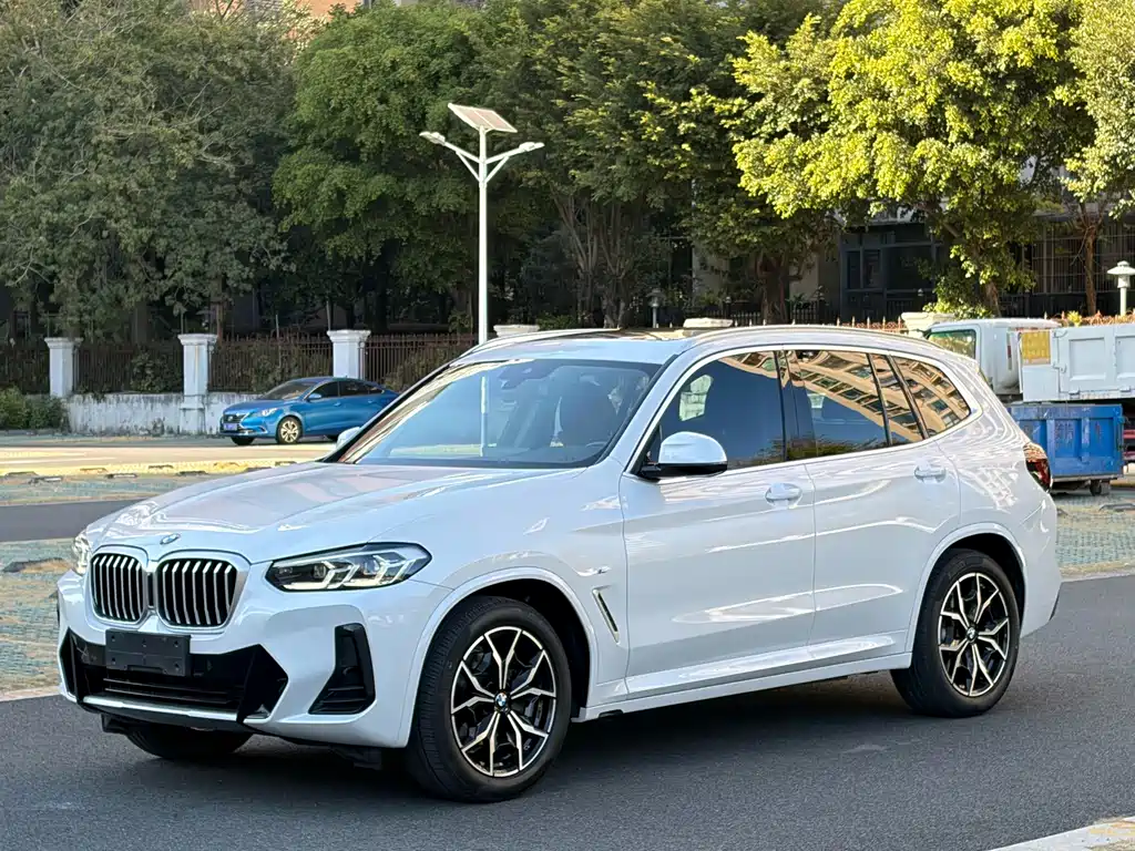 BMW X3 2021 — фото 1