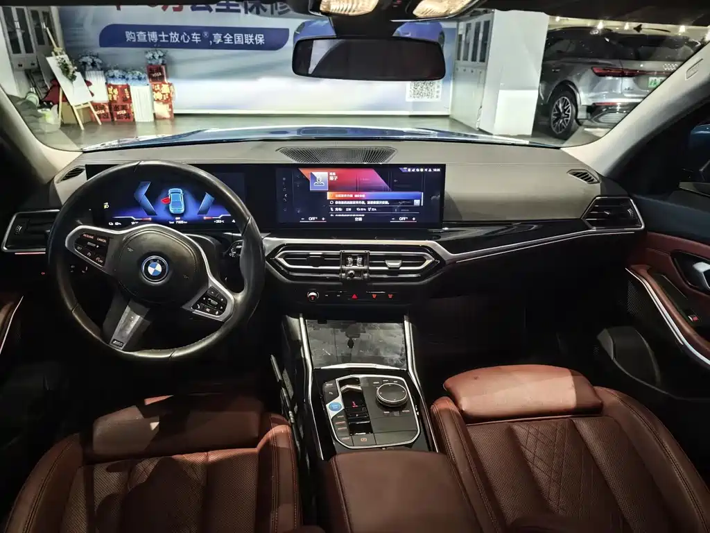 BMW i3 2023 — фото 5