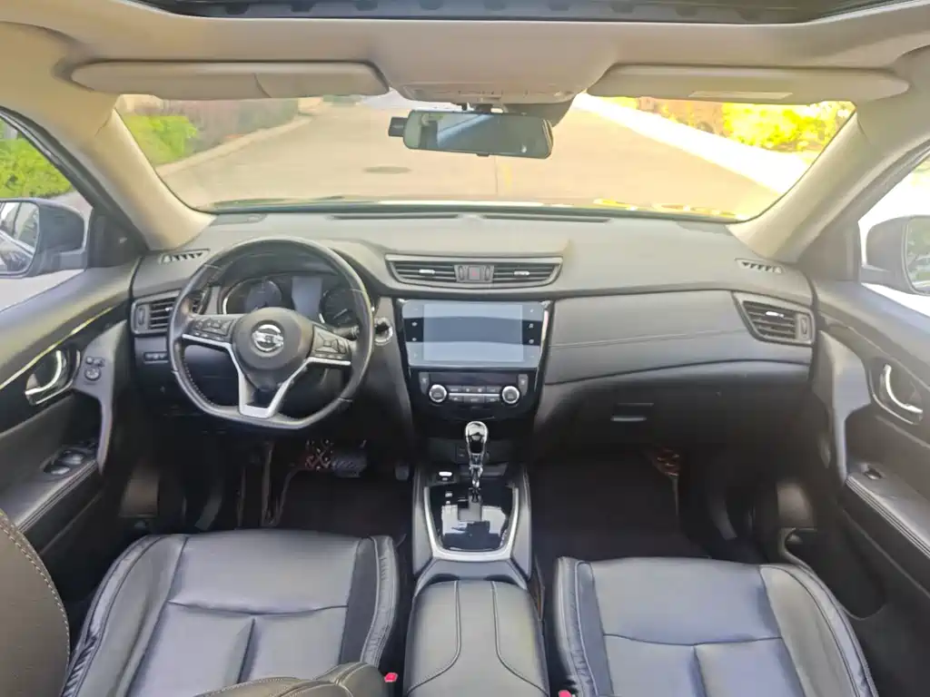 Nissan X-Trail 2019 — фото 10