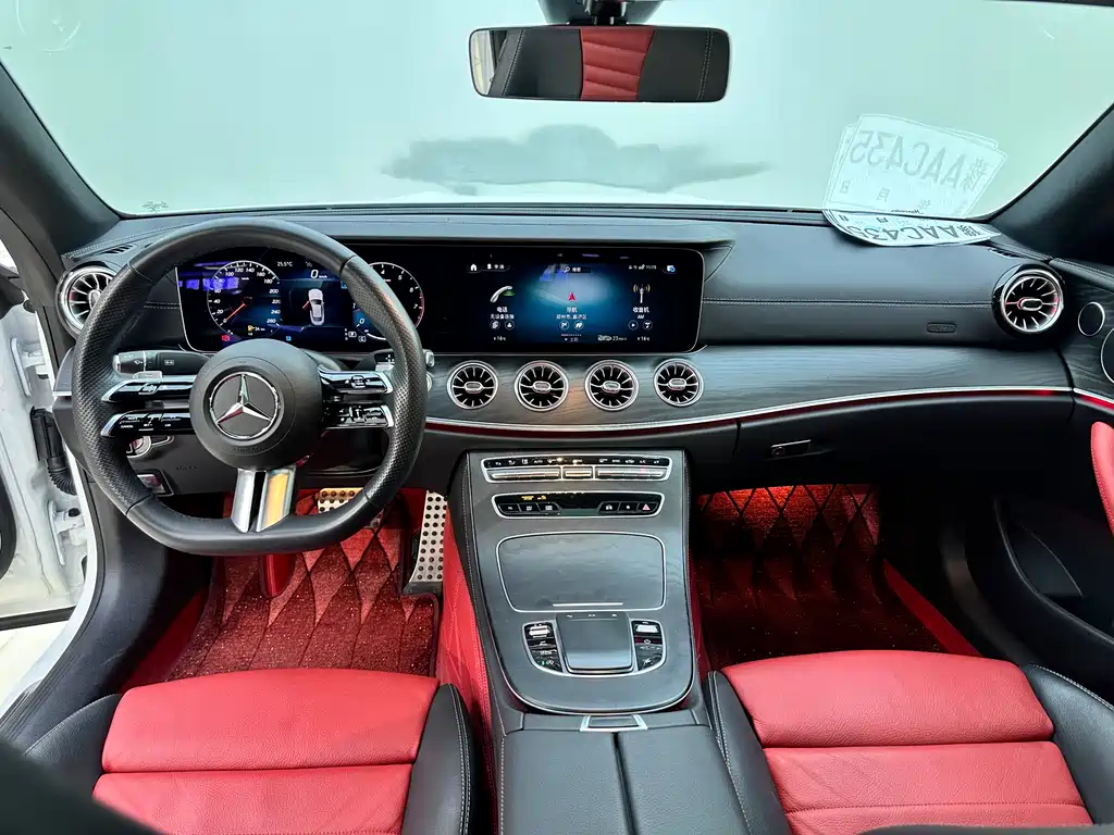 Mercedes-Benz E-Class 2023 — фото 7