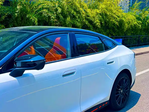 Changan UNI-V 2025