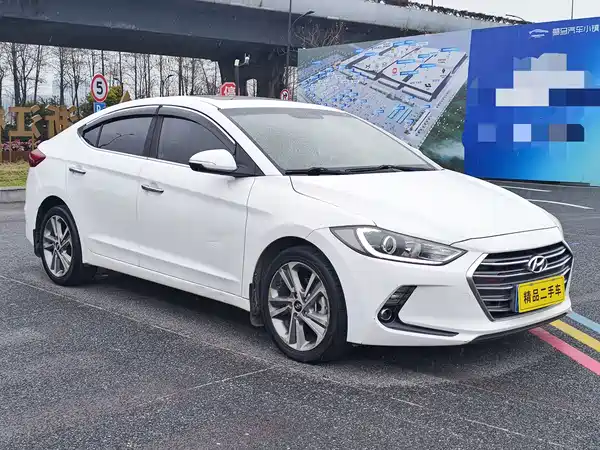 Hyundai Celesta 2018